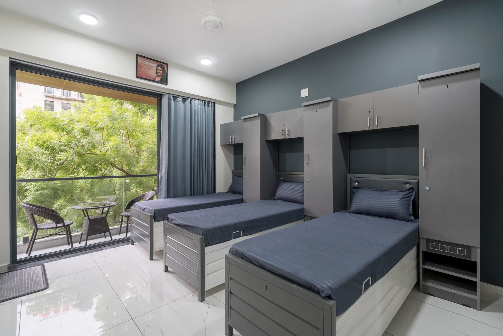 pg for female in ahmedabad - setur homes pg